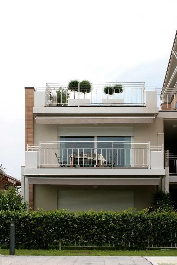 Apartment Appartamento Coorte Brema Sirmione